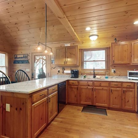 Blue Ridge Bear Bungalow Eksteriør billede