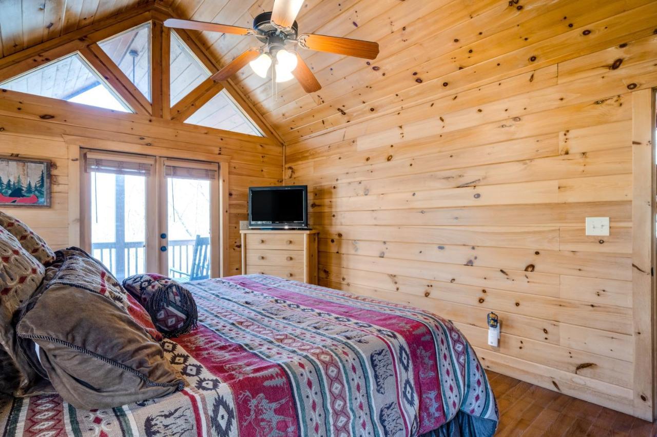 Blue Ridge Bear Bungalow Eksteriør billede